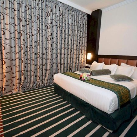 Sunday Millennia Hotel Riyadh Exterior photo