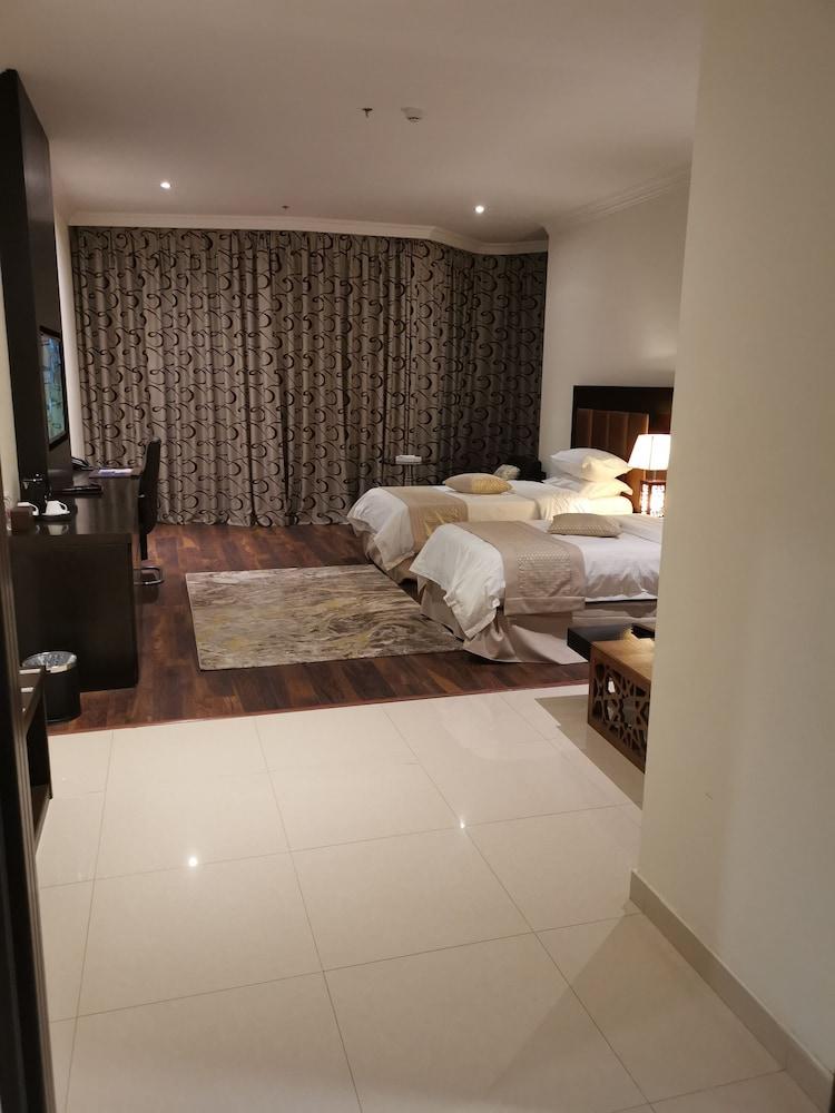 Sunday Millennia Hotel Riyadh Exterior photo