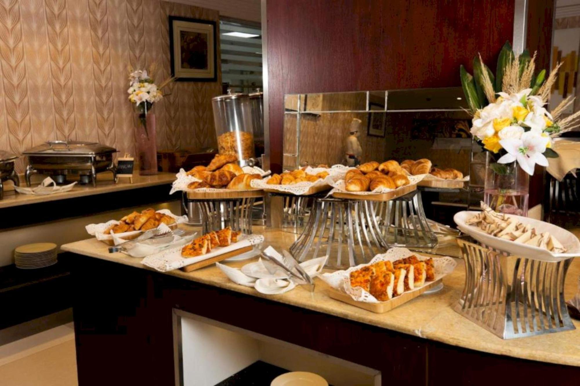 Sunday Millennia Hotel Riyadh Exterior photo