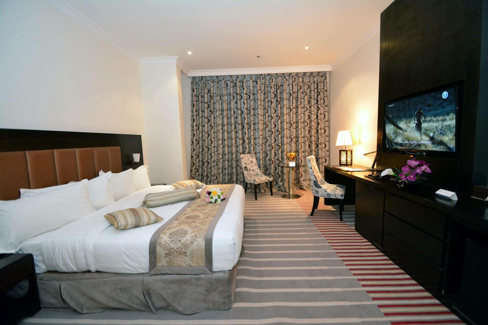 Sunday Millennia Hotel Riyadh Exterior photo